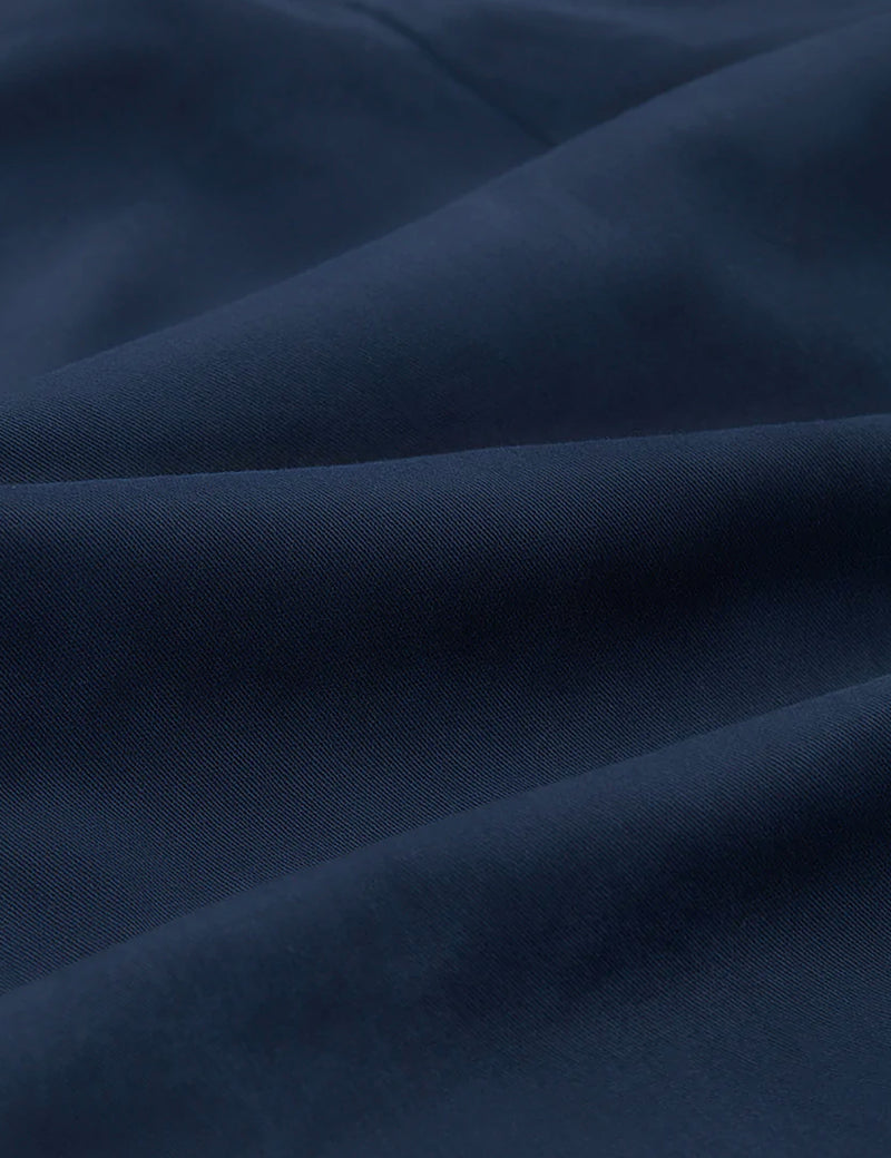 Wax London Bundfaltenhose (Entspannt/Antill) – Marineblau