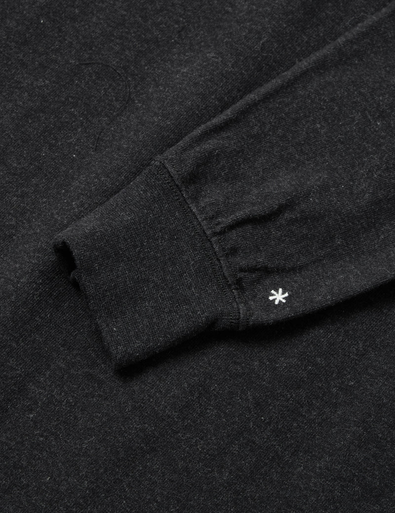 Snow Peak Damenkleid aus recycelter Baumwolle mit langen Ärmeln – Schwarz