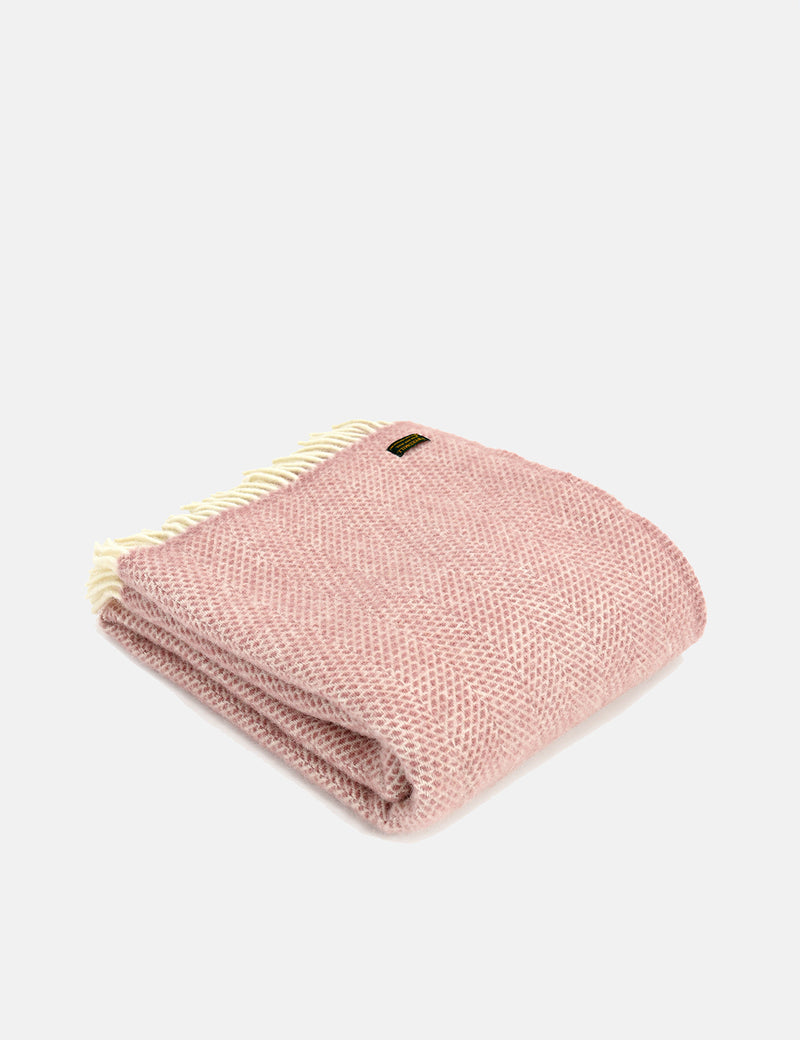 Tweedmill Beehive Throw (150x183cm) - Dusky Pink