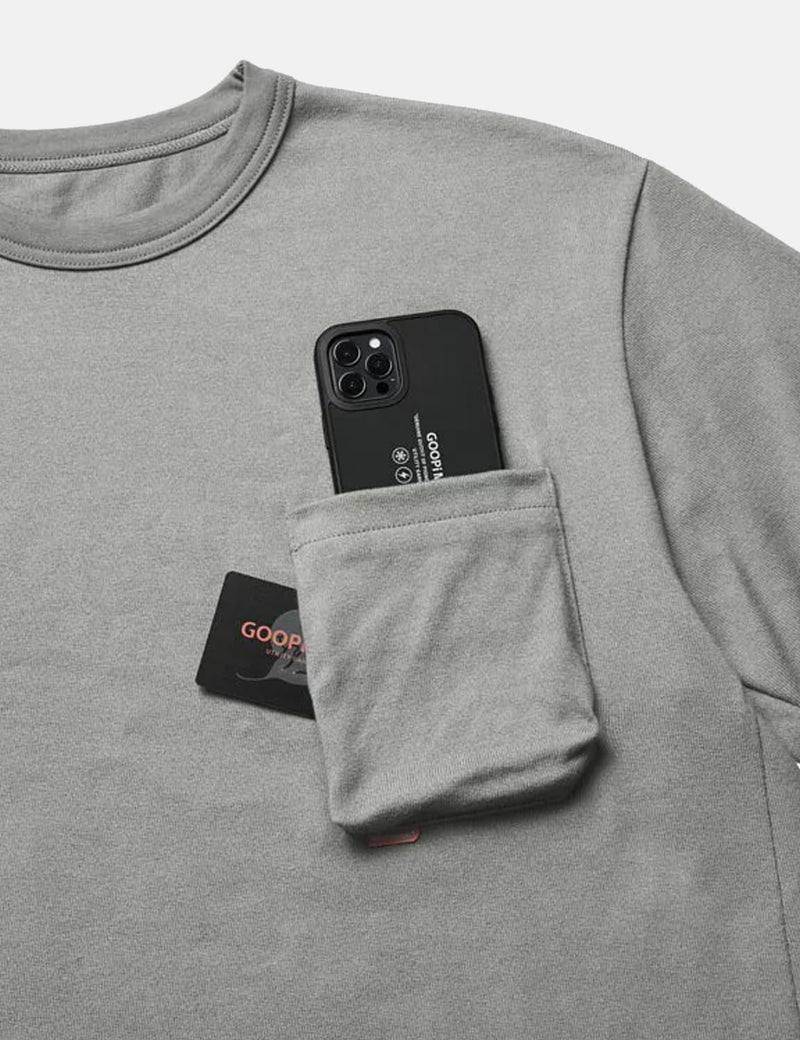 GOOPiMADE “TYPE-X” 3D Pocket T-Shirt - Light Grey