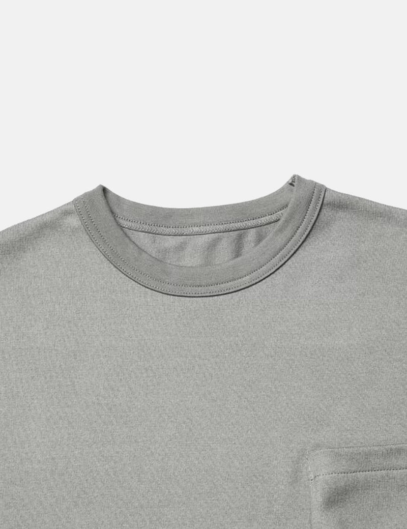 GOOPiMADE “TYPE-X” 3D Pocket T-Shirt - Light Grey