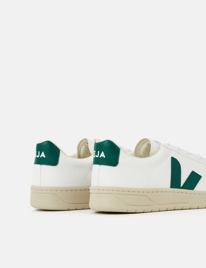 Women's Veja URCA CWL Trainers - White/Brittany