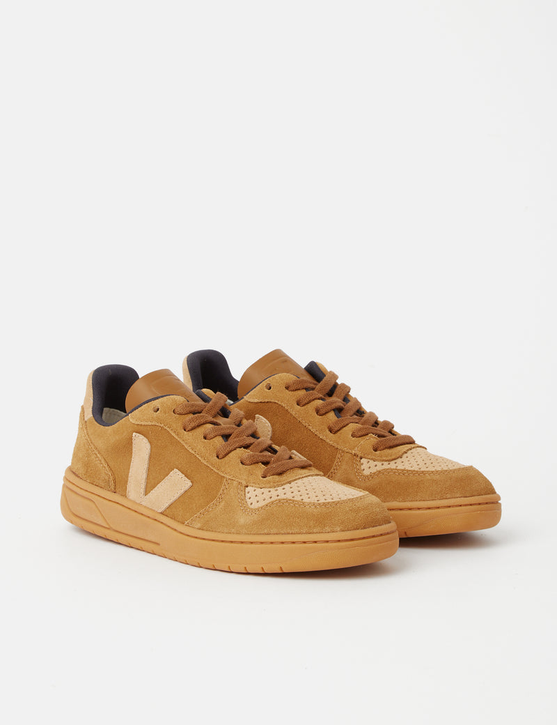 Women's Veja V-10 Suede Trainers - Camel/Desert