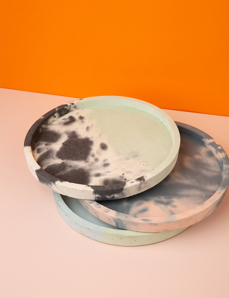 Plateau Rond Smith & Goat - Gris Anthracite/Blanc